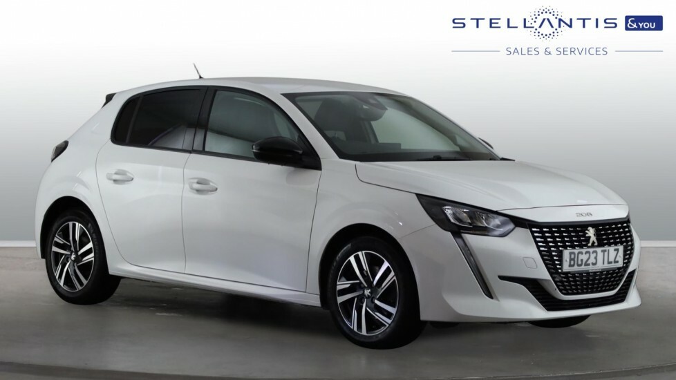 Peugeot 208 1.2 Puretech Allure Premium Hatchback 