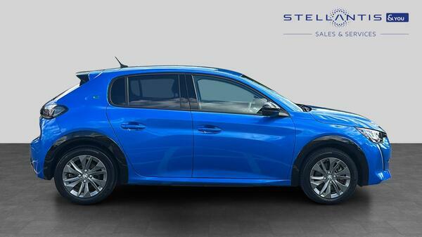 Peugeot e-208 50Kwh Allure Premium 7Kw Charger  #2
