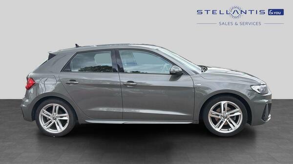 Audi A1 1.0 Tfsi 30 S Line Sportback Eur  #2