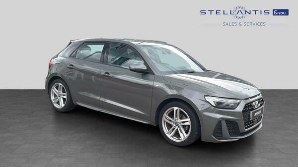 Audi A1 1.0 Tfsi 30 S Line Sportback Eur 