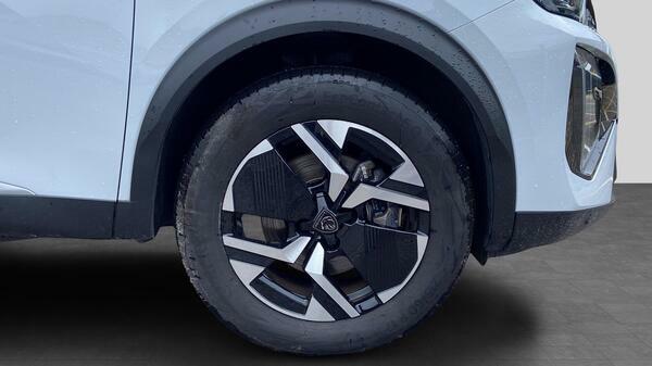 Peugeot e-2008 Suv Blue #13