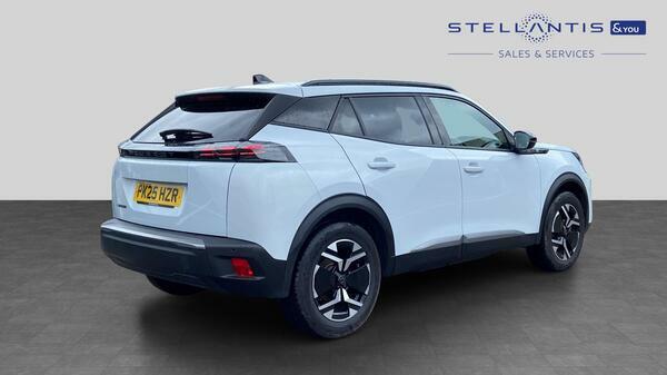 Peugeot e-2008 50Kwh Allure Suv 11Kw Charger #3