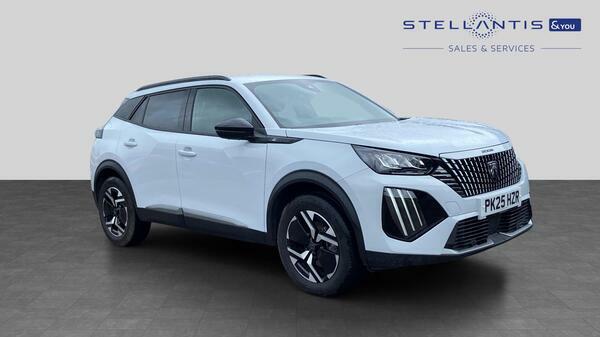 Peugeot e-2008 50Kwh Allure Suv 11Kw Charger