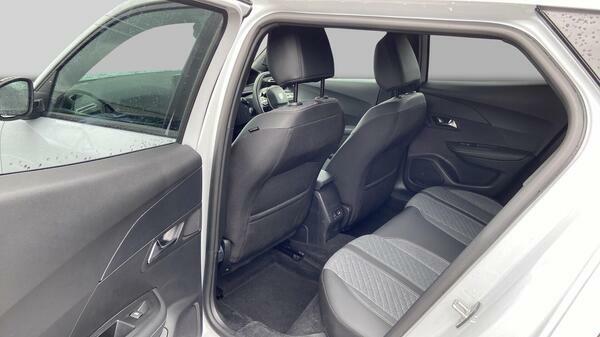 Peugeot e-2008 Suv Blue #27