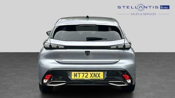 Peugeot 308 1.2 Puretech Allure Premium Hatchback E #4