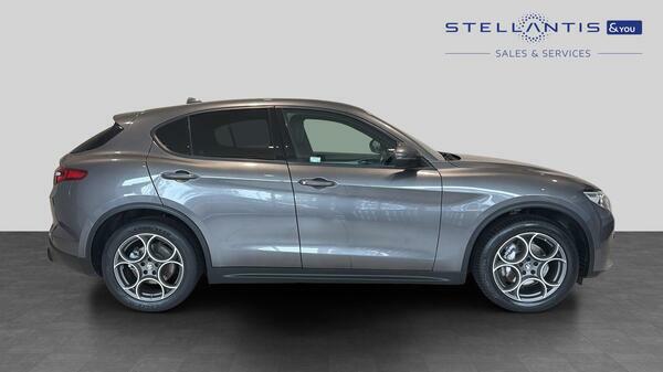 Alfa Romeo Stelvio 2.0T Sprint Suv Q4 Awd Euro 6 Ss  #2