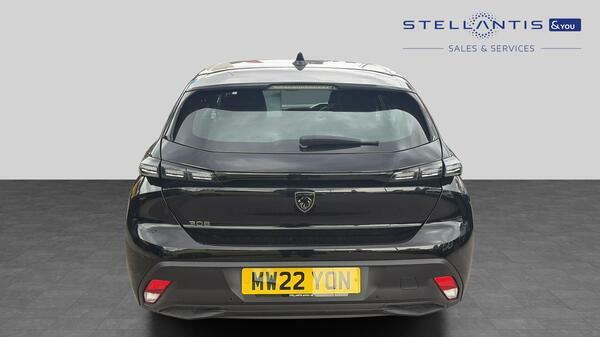 Peugeot 308 1.2 Puretech Active Premium Hatchback E Black #4