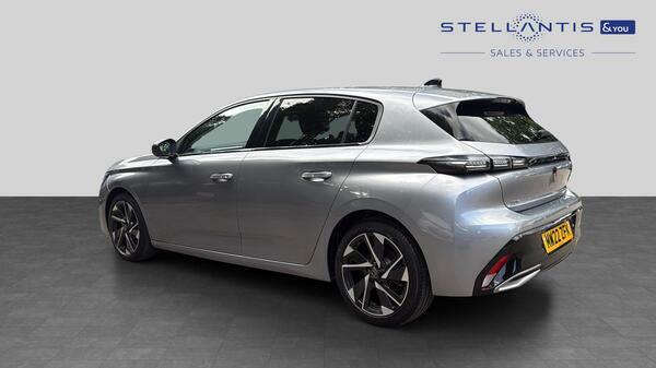 Peugeot 308 1.2 Puretech Allure Premium Hatchback E #6