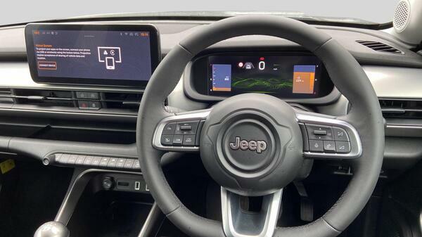 Jeep Avenger 54Kwh E Summit Suv Yellow #32