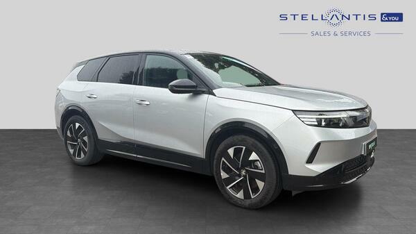 Vauxhall Grandland 73Kwh Gs Suv 213 Ps 