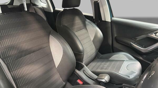 Peugeot 2008 1.2 Puretech Active 82 Bhp Grey #18