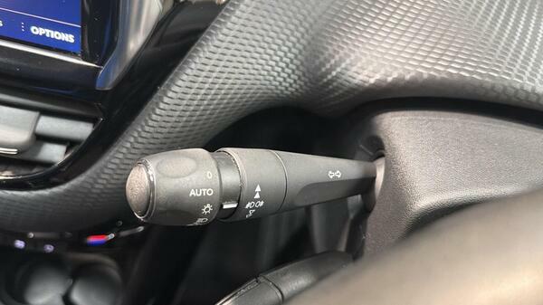 Peugeot 2008 1.2 Puretech Active 82 Bhp Grey #22