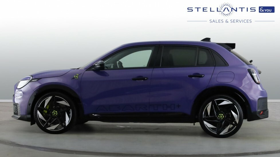 Abarth 600e 207Kw Scorpionissima 54Kwh Purple #14