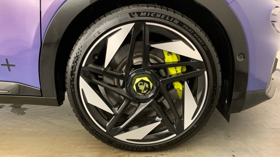 Abarth 600e 207Kw Scorpionissima 54Kwh Purple #23