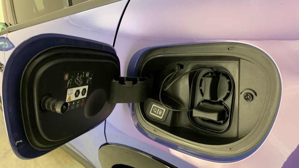 Abarth 600e 207Kw Scorpionissima 54Kwh Purple #30