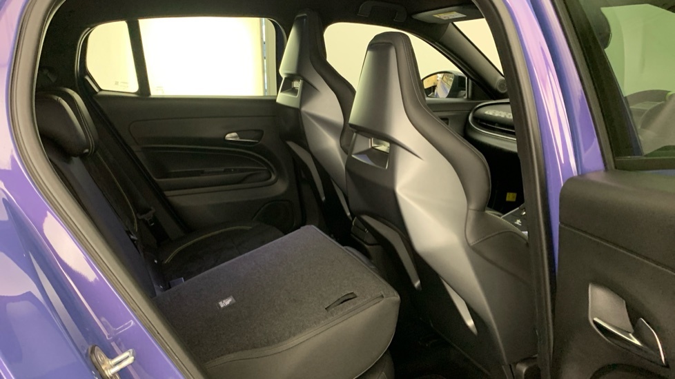 Abarth 600e 207Kw Scorpionissima 54Kwh Purple #63