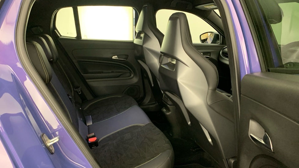 Abarth 600e 207Kw Scorpionissima 54Kwh Purple #62