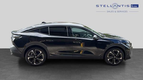 Peugeot 408 1.2 Allure Fastback Hybrid E-dsc6 Euro #2