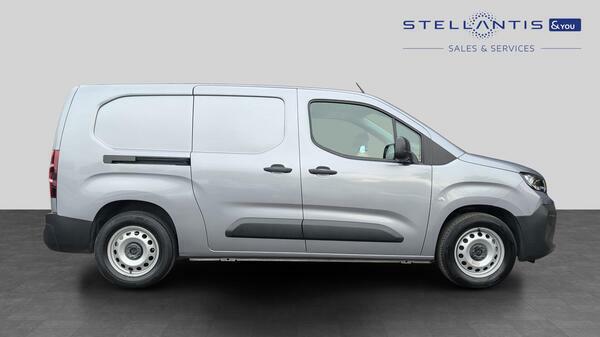 Peugeot E-Partner 750 52Kwh Professional Long Panel Van 6Dr #2