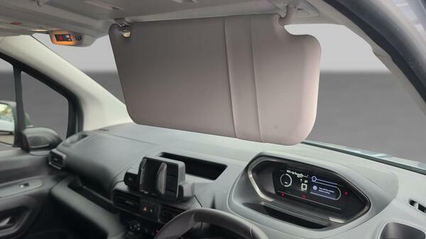 Peugeot E-Partner 52Kwh Professional Long Panel Van Lwb #32