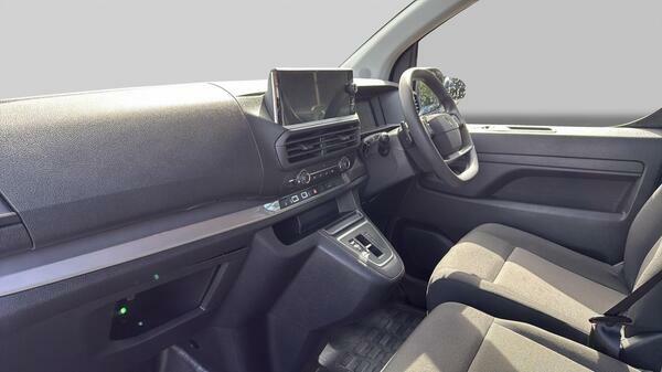 Peugeot E-Expert E 1000 75Kwh Professional Standard Panel Van White #14