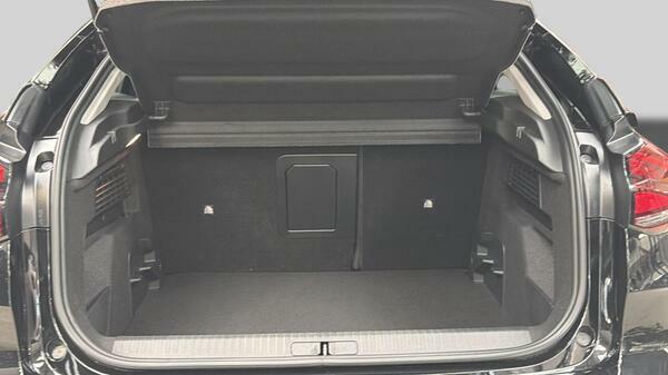 Citroen e-C4 100Kw E-series 50Kwh Hatchback Black #44