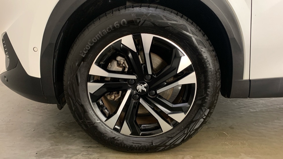 Peugeot e-2008 50Kwh Gt Suv 7Kw Charger 136 #6