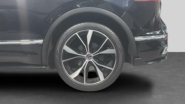 Volkswagen Tiguan Elegance Silver #12