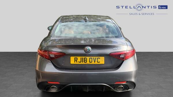 Alfa Romeo Giulia 2.0T Veloce Saloon Euro 6 Ss 2  #4