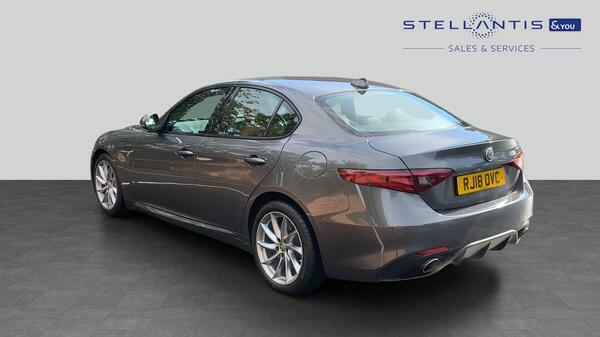 Alfa Romeo Giulia 2.0T Veloce Saloon Euro 6 Ss 2  #6