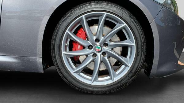 Alfa Romeo Giulia Td Speciale Saloon Grey #11