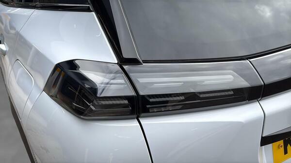 Peugeot 2008 1.2 Gt Suv Hybrid E-dsc6 Euro 6 Ss #5
