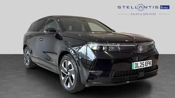 Vauxhall Grandland 73Kwh Gs Suv 213 Ps