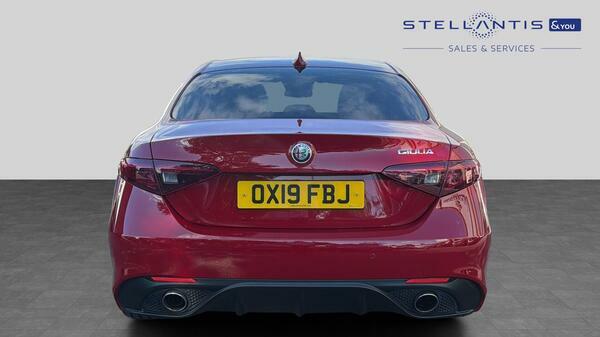 Alfa Romeo Giulia 2.0T Veloce Saloon Euro 6 Ss 2 Red #4