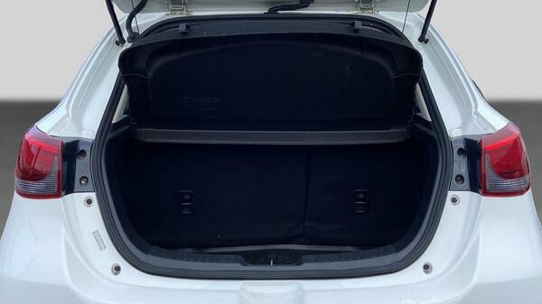 Mazda 2 1.5 Skyactiv-g Gt Sport Nav Euro 6 Ss Black #45