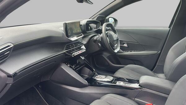 Peugeot 208 1.2 Puretech Active Premium Hatchback White #15