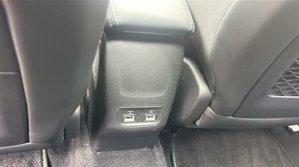 Peugeot 208 1.2 Puretech Active Premium Hatchback White #43