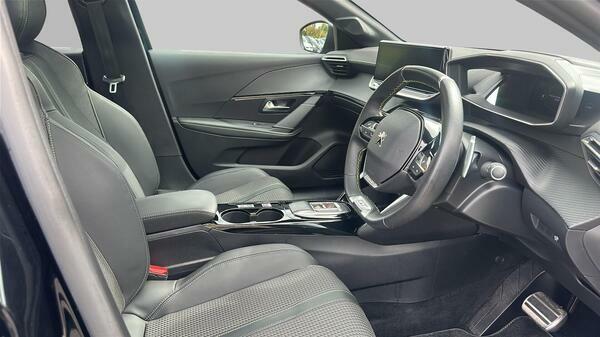 Peugeot 208 1.2 Puretech Active Premium Hatchback White #32
