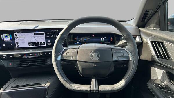 Vauxhall Grandland Ultimate Grey #18