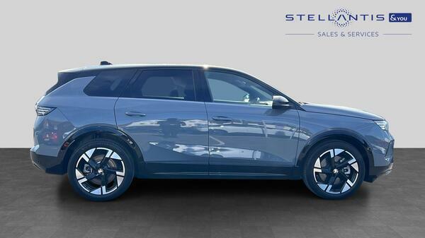 Vauxhall Grandland 73Kwh Ultimate Suv 213 Ps #2