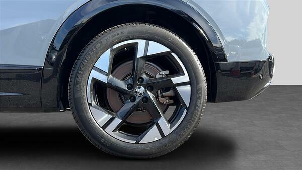 Vauxhall Grandland Ultimate Grey #12