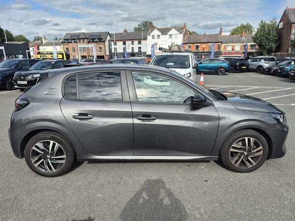 Peugeot 208 1.2 Puretech Active Premium Hatchback  #4