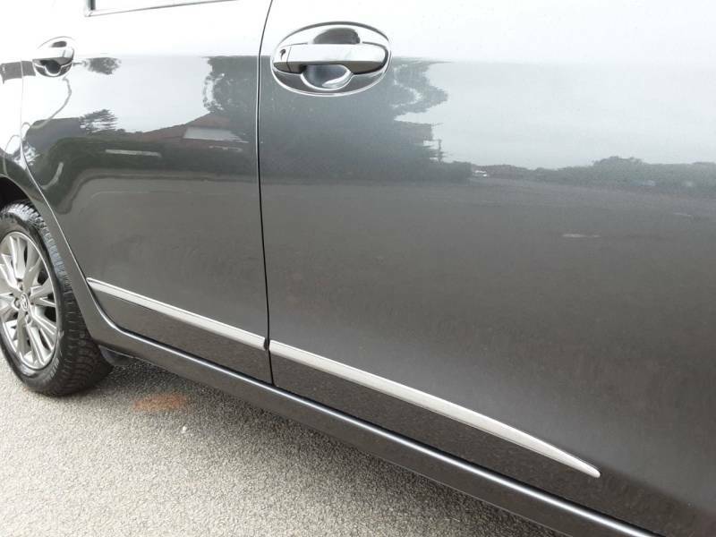 Toyota Yaris 1.5 Vvt-h Icon Tech E-cvt Silver #8