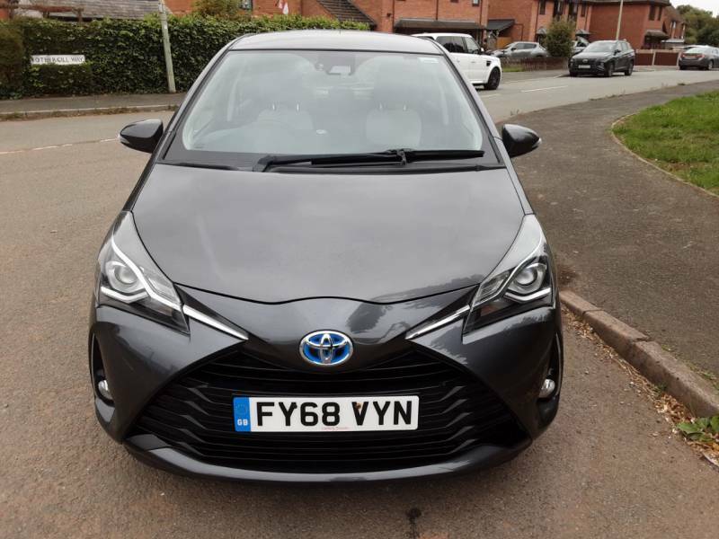 Toyota Yaris 1.5 Vvt-h Icon Tech E-cvt Silver #39