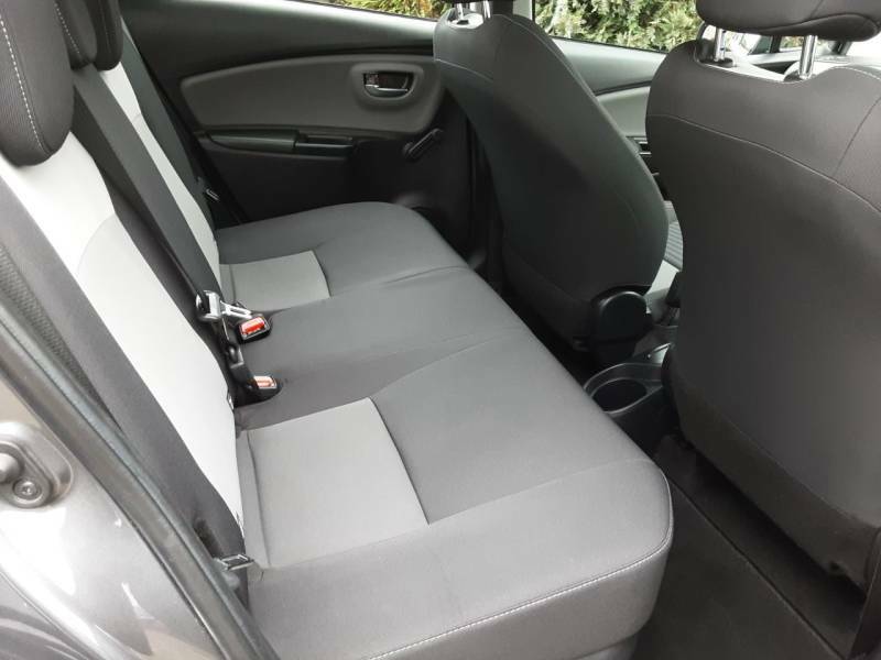 Toyota Yaris 1.5 Vvt-h Icon Tech E-cvt Silver #22