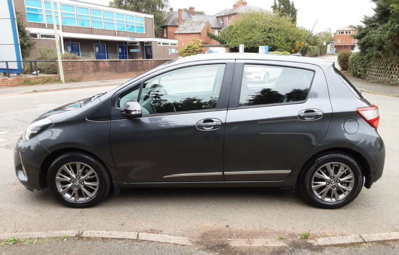 Toyota Yaris 1.5 Vvt-h Icon Tech E-cvt Silver #34