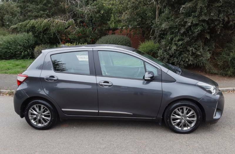 Toyota Yaris 1.5 Vvt-h Icon Tech E-cvt Silver #5