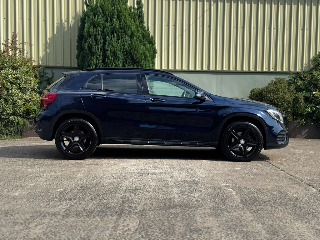 Mercedes-Benz GLA Class Amg Line Premium D 4Matic 4Wd KXZ5211 #3