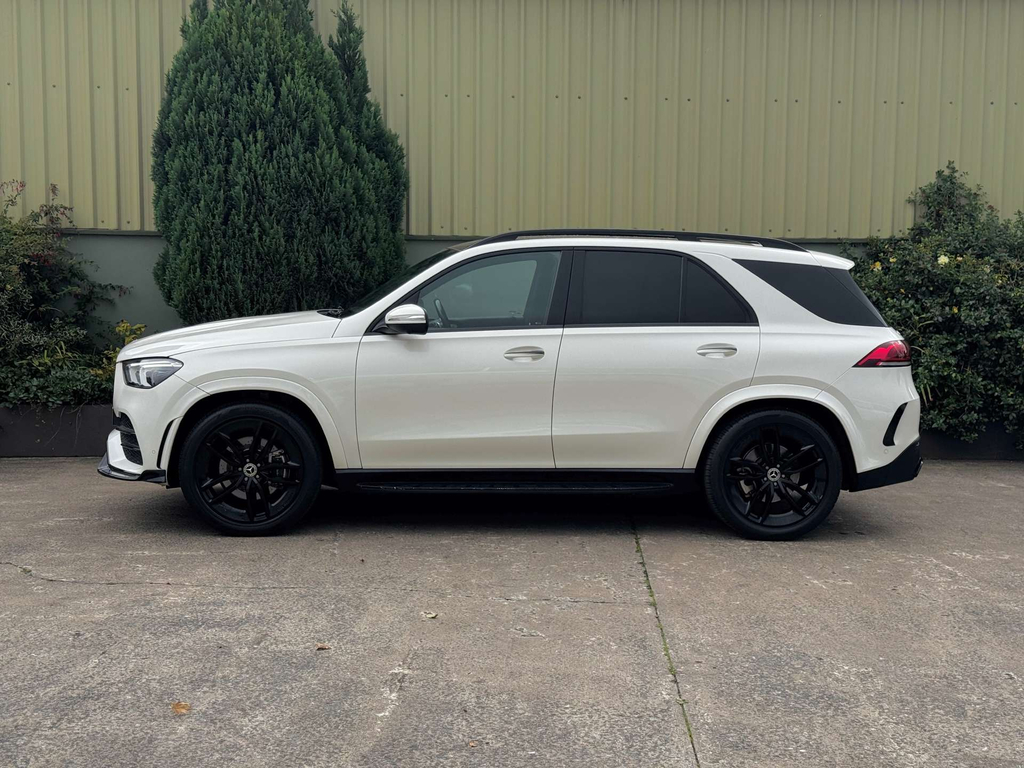 Mercedes-Benz GLE Class Amg Line Premium D 4Matic 4Wd White #3