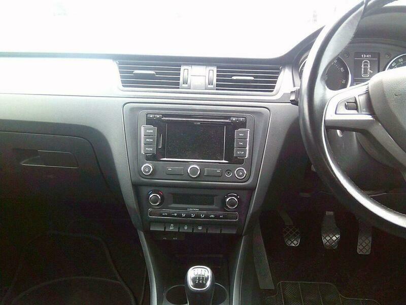 Skoda Rapid 1.2 Tsi Se Tech Grey #5